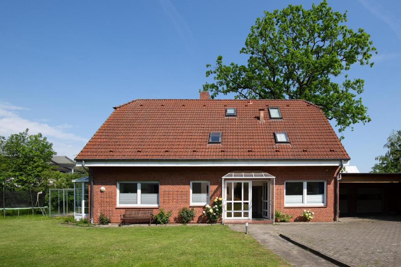 Ferienhaus Glockenstrasse Ferienwohnung Ostseehoehe Appartement 2 Scharbeutz Exterior photo